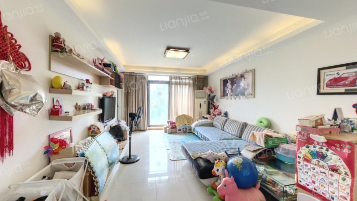 东郊小镇第二街区二手房实景图