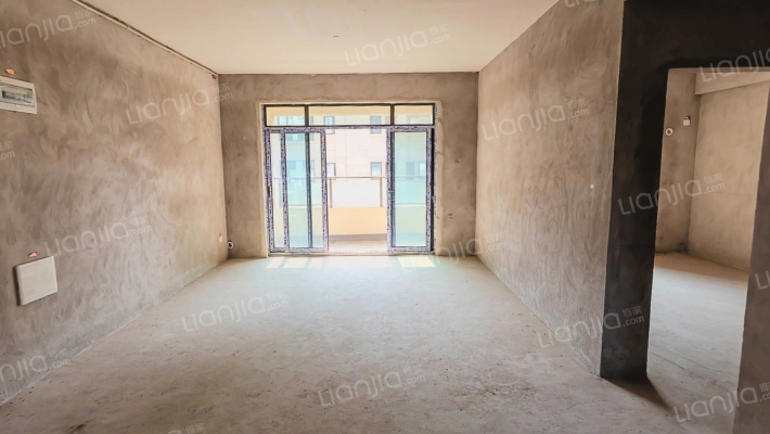 长商悦湖荟二手房实景图