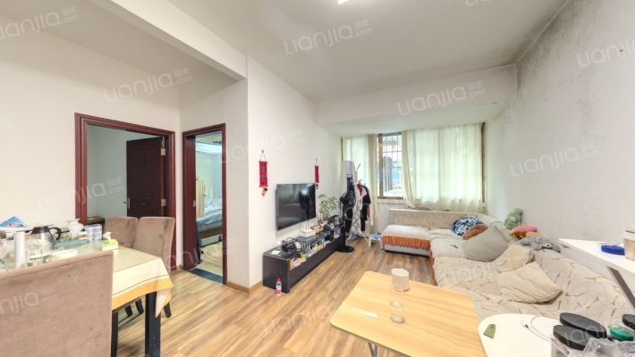 新滘镇政府宿舍二手房实景图