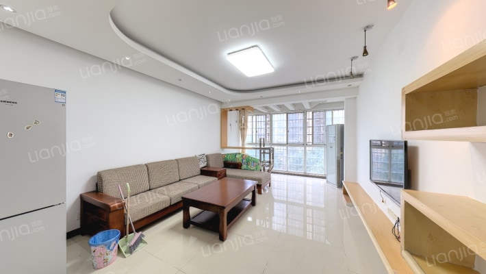 洋湖景园二手房实景图