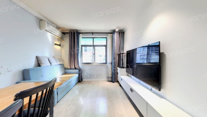 愚园路627弄二手房实景图