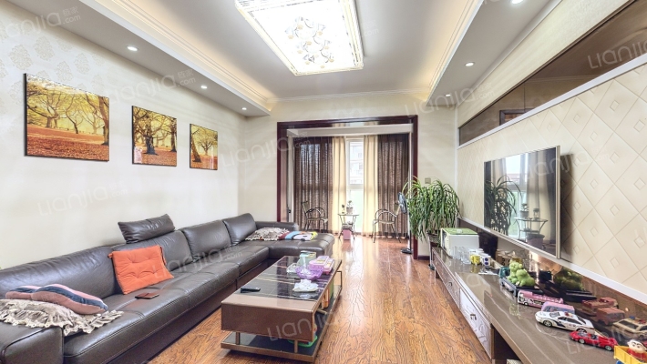 盛世天彭二手房实景图