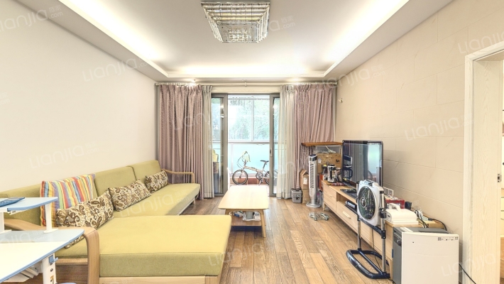 万源城朗郡二手房实景图