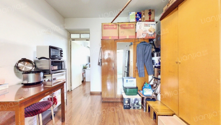 南新六村二手房实景图