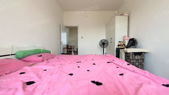 红旗机械厂家属楼二手房实景图