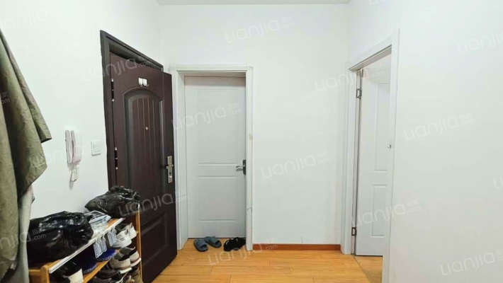 湖墅南路419号二手房实景图