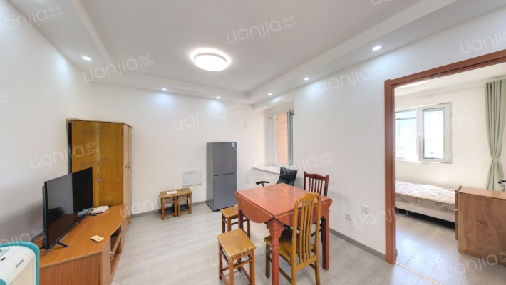 明秀映江苑二手房实景图