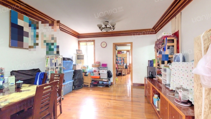 清江公寓二手房实景图