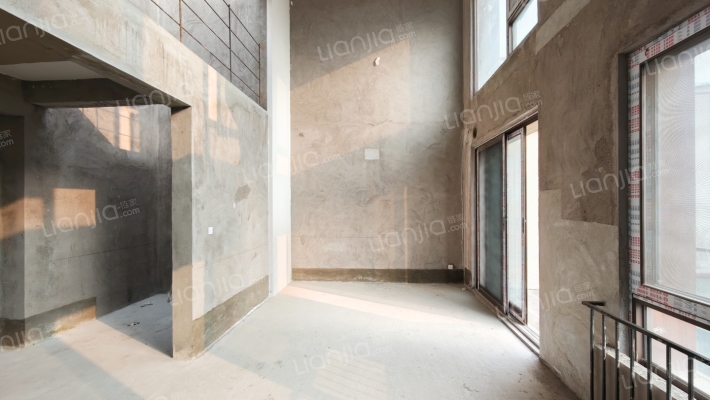 南方公园美墅二手房实景图