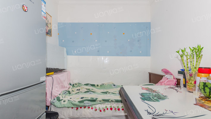 瑞丽路61弄二手房实景图