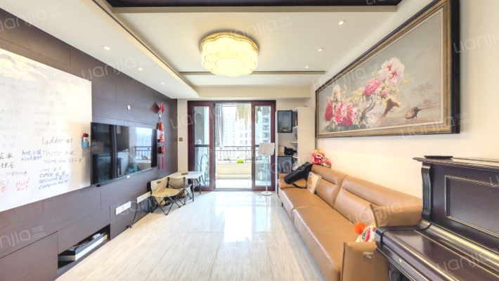 浦发罗兰翡丽二手房实景图