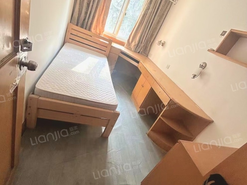 整租·新加花园 1室1厅 南