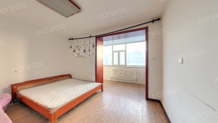 工大家属楼二手房实景图