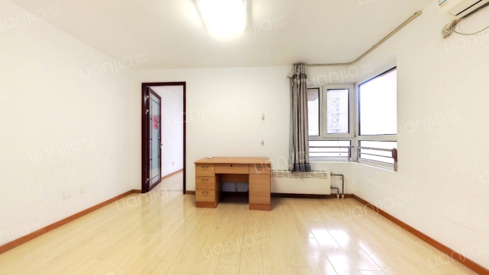 华瀚福园C区二手房实景图