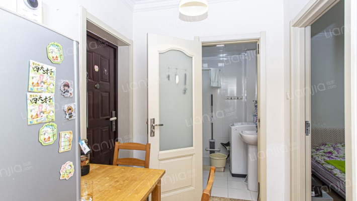 海天公寓二手房实景图