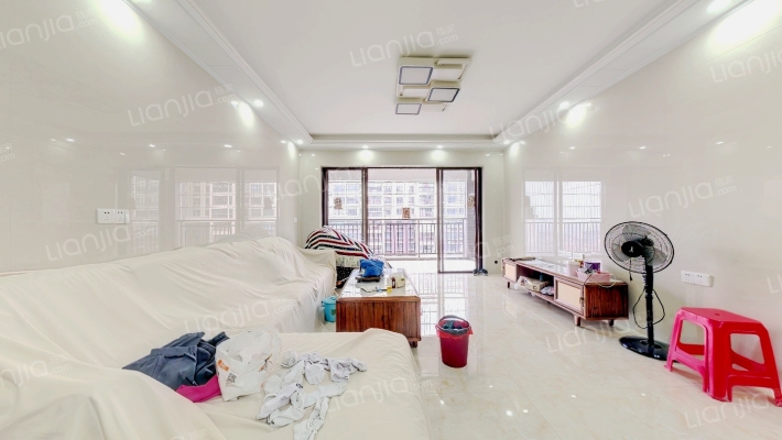 江滨香格里二手房实景图