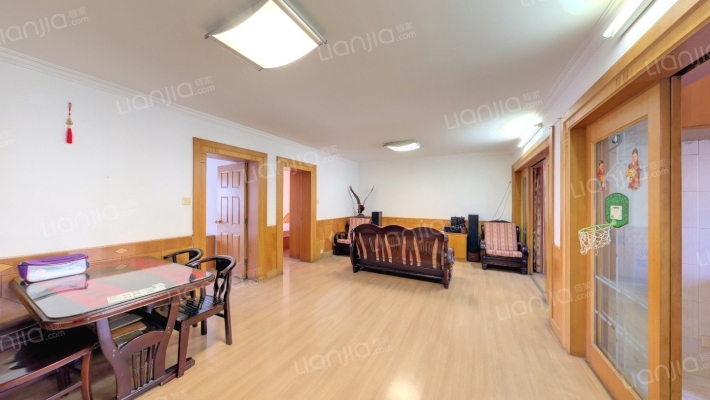 沁园新村C区二手房实景图