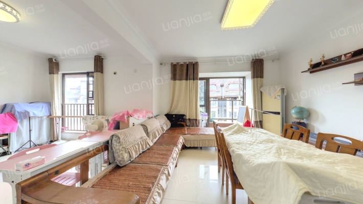 金地公园上城半山院二手房实景图