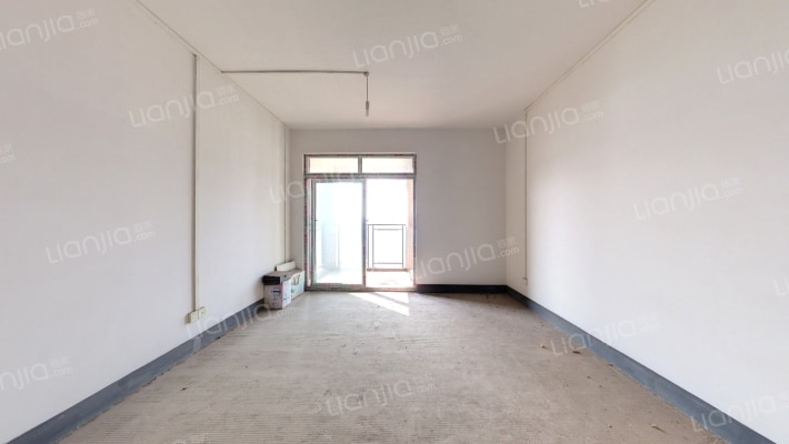 春语江山二手房实景图