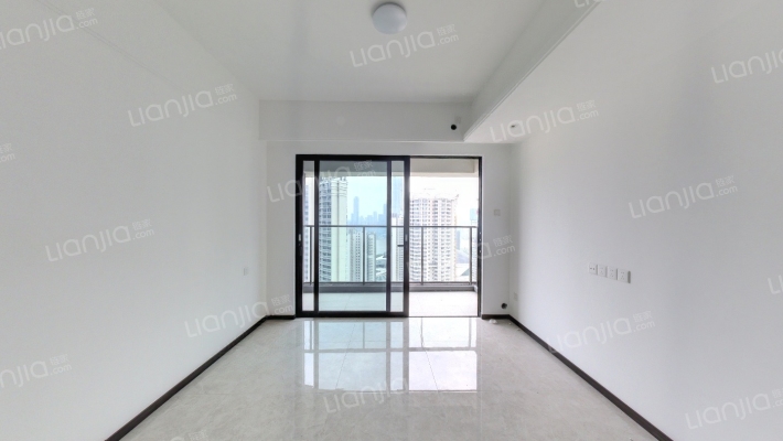 华发琴澳新城四季峰景六期二手房实景图