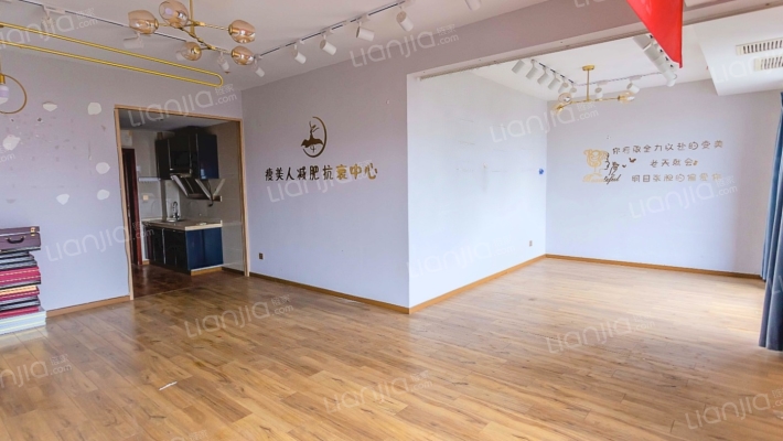 中央公寓二手房实景图