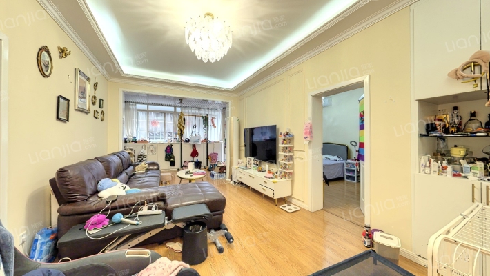 水碾河社区二手房实景图