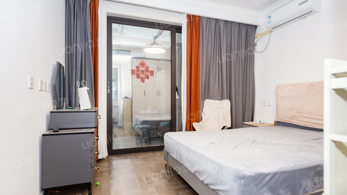 万源新城南区二手房实景图