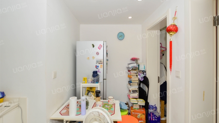 梅园六街坊二手房实景图