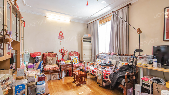 曹杨新苑二手房实景图