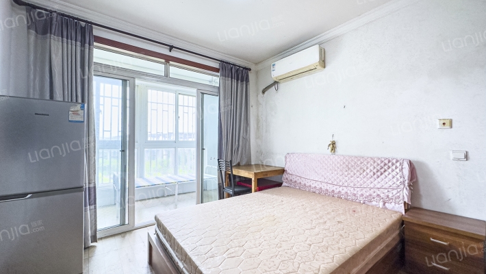 爱博七村二手房实景图