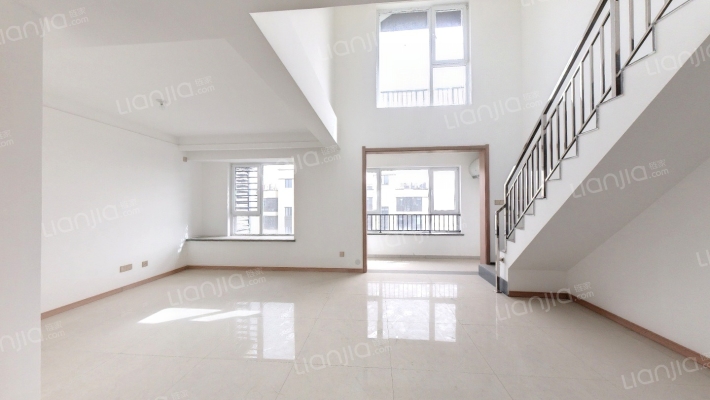 万科未来城二手房实景图