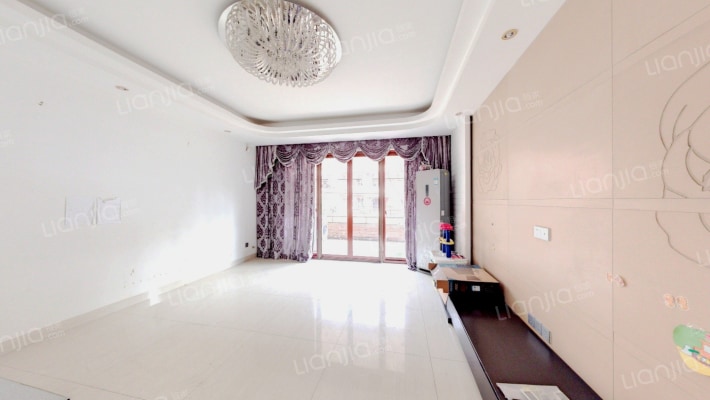 冠城国际二手房实景图