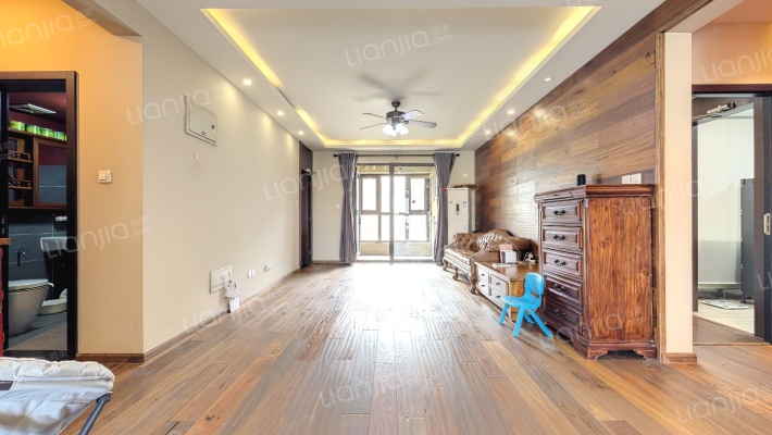 龙湖香醍漫步三区二手房实景图