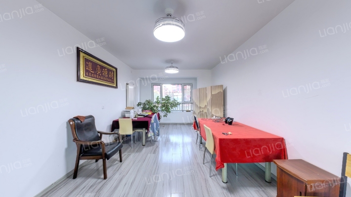 经纬海清园二手房实景图
