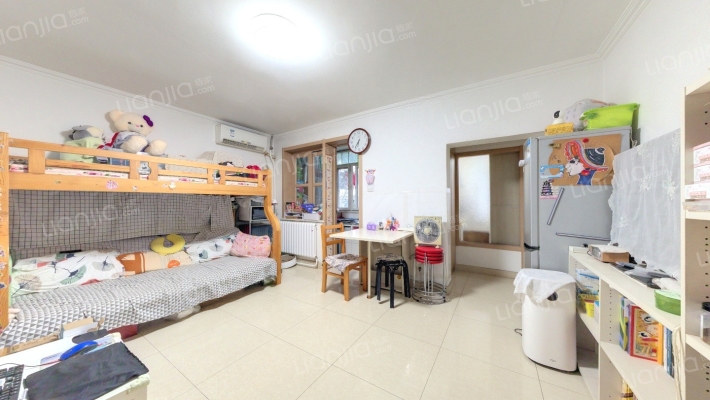 上地东里二手房实景图