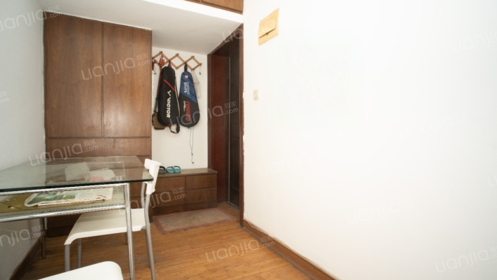 文德里村二手房实景图