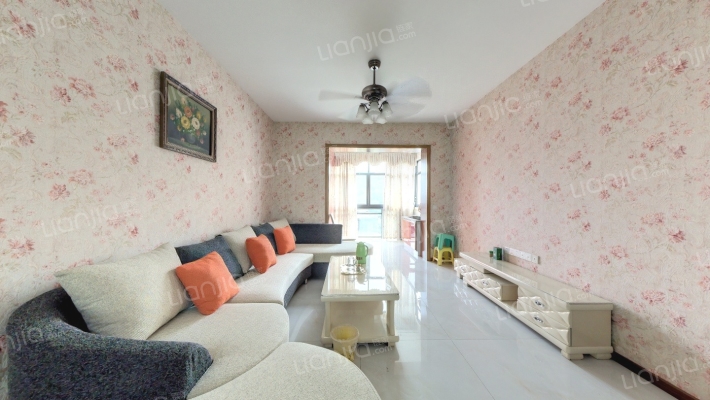 海兰云天拾光里二手房实景图