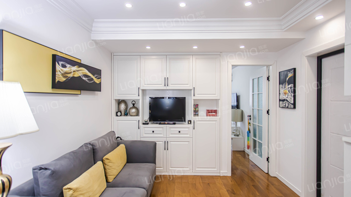 真西新苑二手房实景图