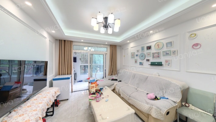 金地湖城艺境二手房实景图