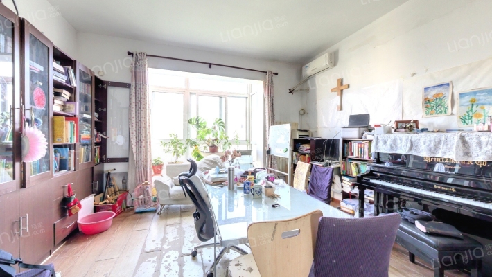 丽园B区二手房实景图