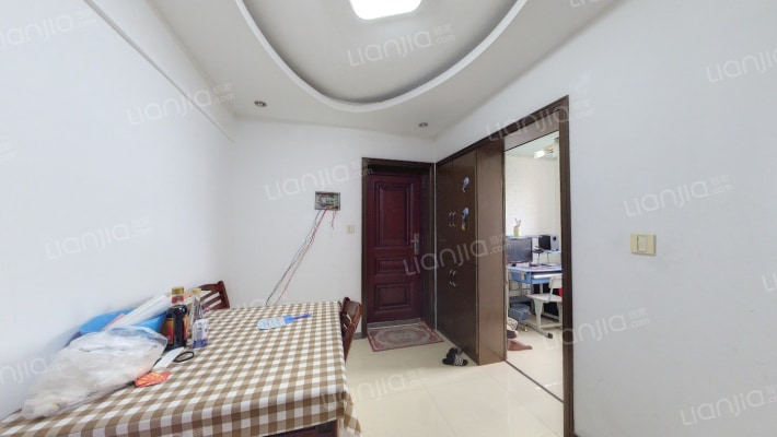 惠龙新村E区220-252号二手房实景图