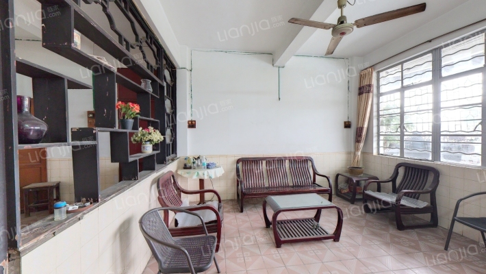 平洲永安路电缆厂宿舍二手房实景图