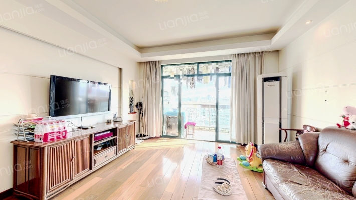 真情公寓二手房实景图