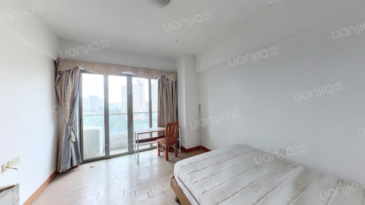 嘉宏台二手房实景图