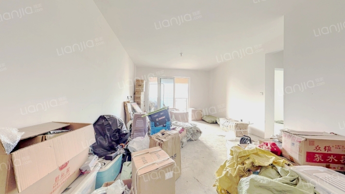 温哥华牡丹花园小区二手房实景图