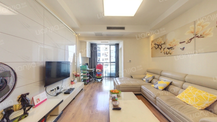 新起点二手房实景图