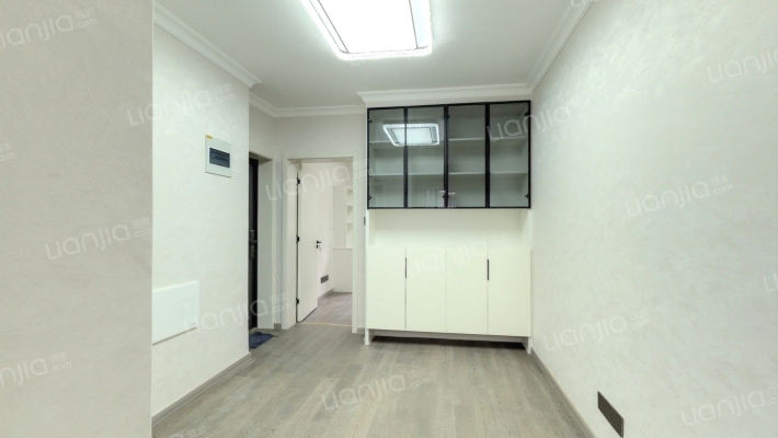 凤凰街二手房实景图