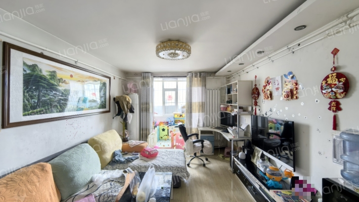 成开里二手房实景图