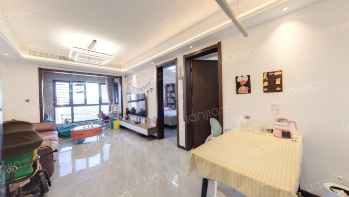 绿都澜湾梓园二手房实景图