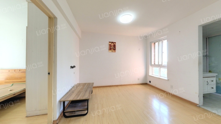 新林芳庭二手房实景图